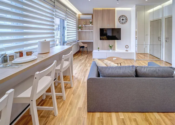 Jacuzzi King Free Parking Belgrad